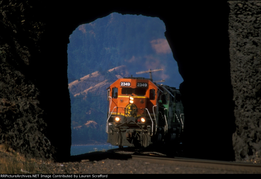 BNSF 2349 E/B